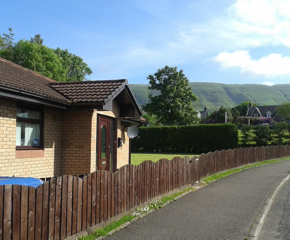 Dingieshowe Cottage Lennoxtown Екстер'єр фото